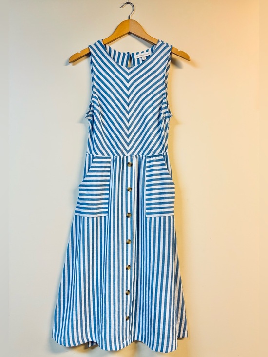 Monteau Los Angeles Dresses & Skirts - NWOT Monteau Blue & White Striped Midi Tank Summer Dress Medium